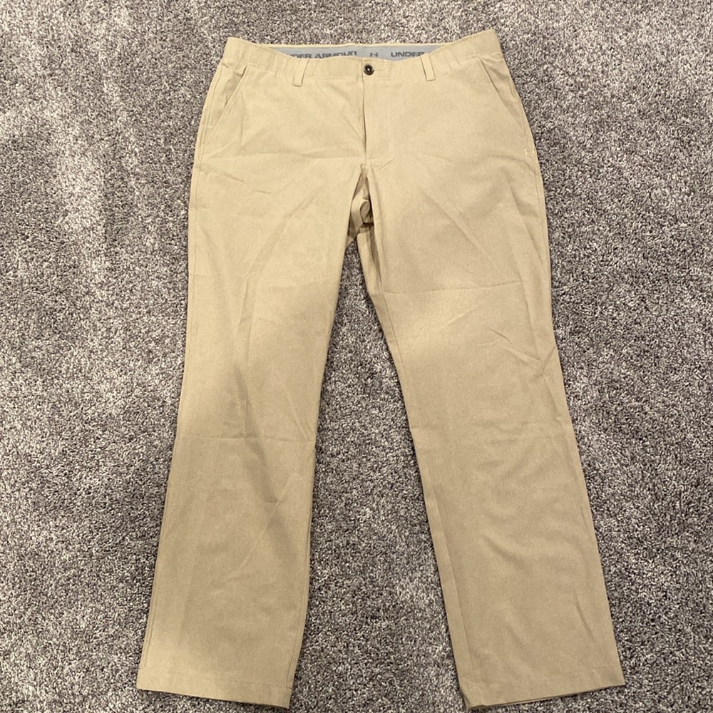 Under Armour Match Play Vented Pants Size: 38 / 32
